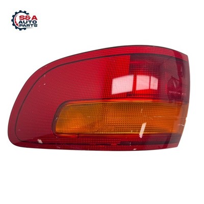 1992-1994 TOYOTA ESTIMA LUCIDA REAR RH PASSENGER SIDE TAIL LIGHT LAMP OEM