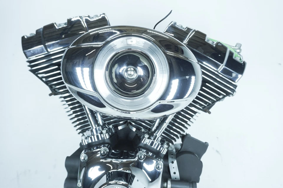 11 Harley Touring FLHT Electra Glide Ultra OEM EFI Twin Cam 103 Engine Motor 29K Foto 2 de 4