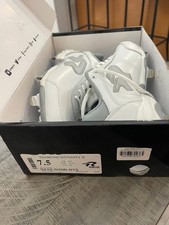 Ringor Diamond Dynasty II Softball  Cleats White-Size 7.5 