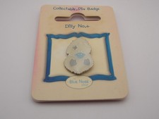 The Blue Nose Collection pin badge No4 Dilly