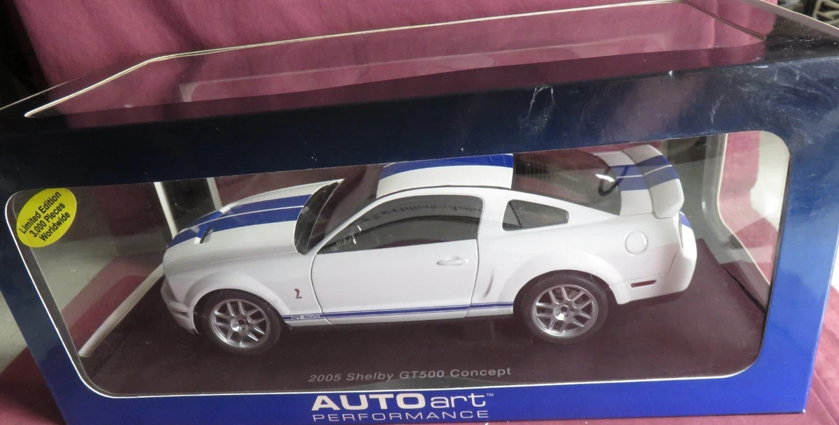 Preços baixos em AUTOart Shelby Veículos de brinquedo e de metal