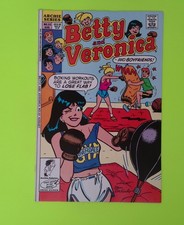 Cover of Betty and Veronica #32