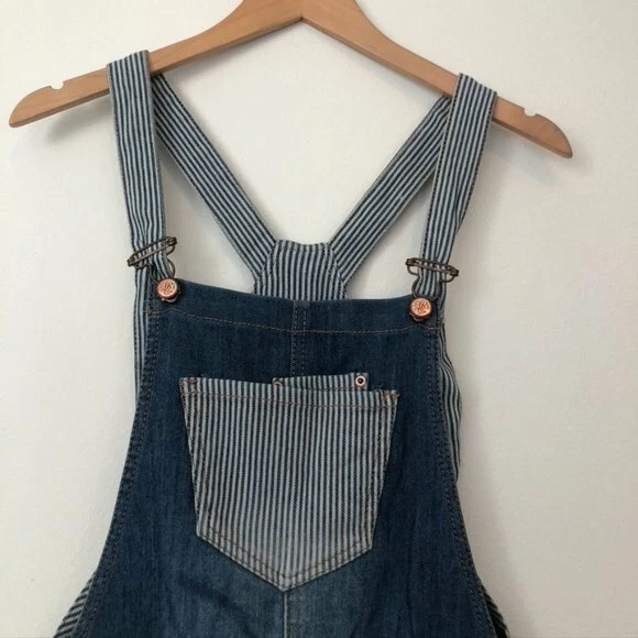 AMERICAN RAG Paneled Denim Short Overalls Shortalls Railroad Stripe JUNIORS sz 3 - Image 2 of 4