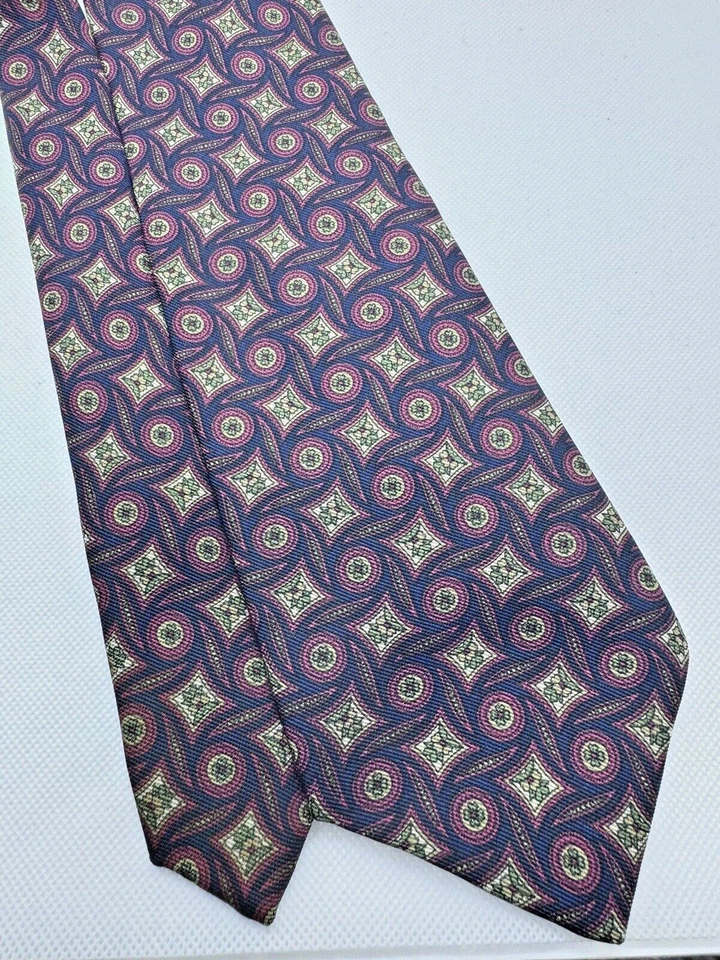 Corbata Abercrombie & Fitch Durable Goods De Colección Seda Diamantes Rojo Azul 57"L 4"W Foto 2 de 4