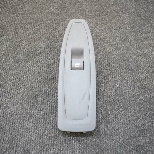 BMW 2 Cabrio vorne links Türschalterschalter F23 9208107 2015