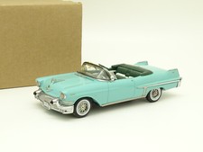 Neo SB 1/43 - Cadillac Series 62 Convertible 1957