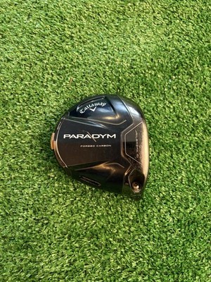 Callaway RH paradym 9 degree driver head. Includes head cover shown in picture.