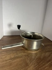 Vintage Foley Food Mill No. 101 Stainless Steel 2 Quart Masher Ricer 7" Strainer