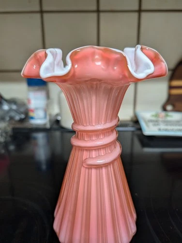 Fenton 7.5” Wheat Vase In White Glass With Wild Rose Pink Overlay