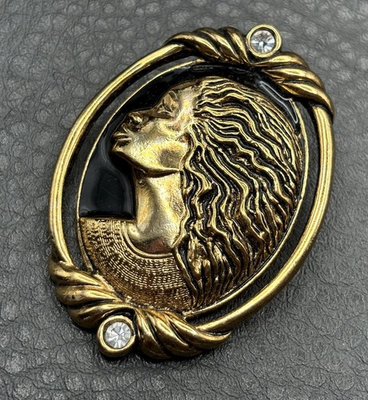 #ad Coreen Simpson Gold Tone Left Facing Black Cameo Brooch Pin Crystal Accents VTG $129.00