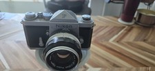 1959 Nikon F chrome, eye level w/ Nikkor-S Nippon Kogaku Auto Lens