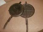 Vintage Griswold Cast Iron No 9 Waffle Iron 316 317 pat 1908