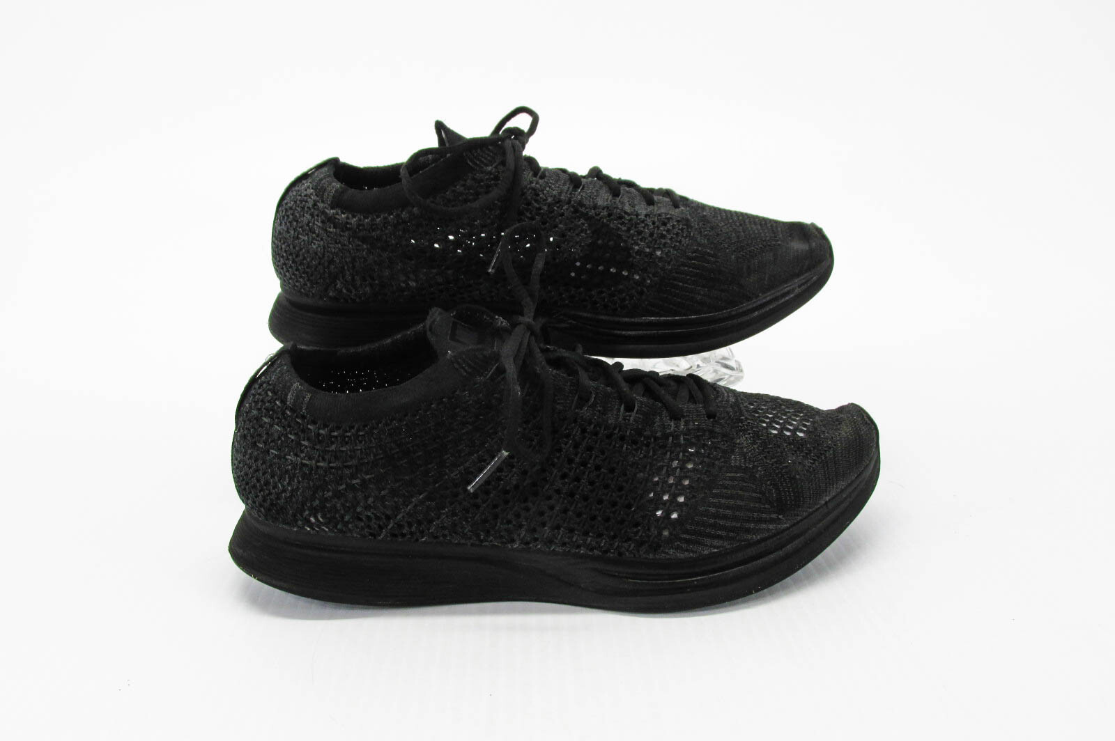 nike racer flyknit triple black