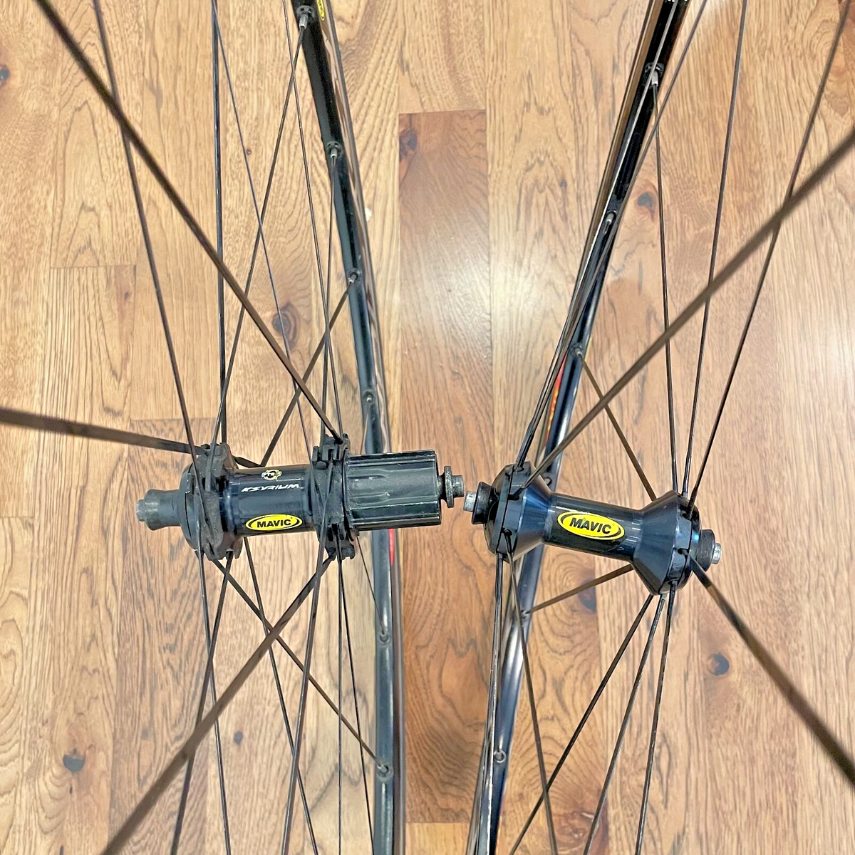 Mavic Ksyrium Elite Wheelset 700c Clincher 130/100/9mm QR Rim 11