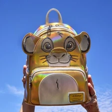 SOLD OUTDisney100 Limited Edition Exclusive Platinum Simba Cosplay Mini Backpack