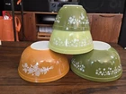 Vintage Pyrex Spring Blossom/Crazy Daisy Nesting Mixing Bowl Set 401-403