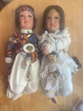 2 Paradise Galleries Native American Porcelain Dolls W/Papers