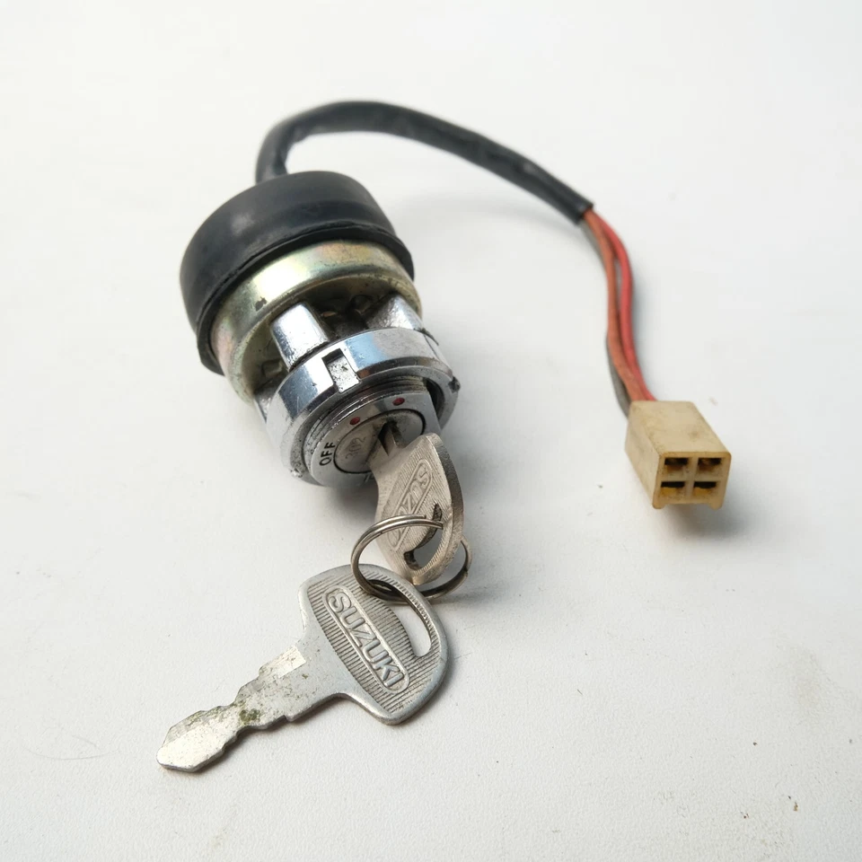 Llave de interruptor de encendido principal apta para Suzuki GT185 GT500 GP100 TC125 SP370 TS Foto 2 de 4