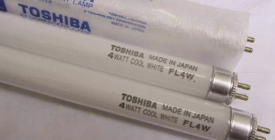 TOSHIBA FL4W 4WATT COOL WHITE 4200K fluorescent lamp tube 4W