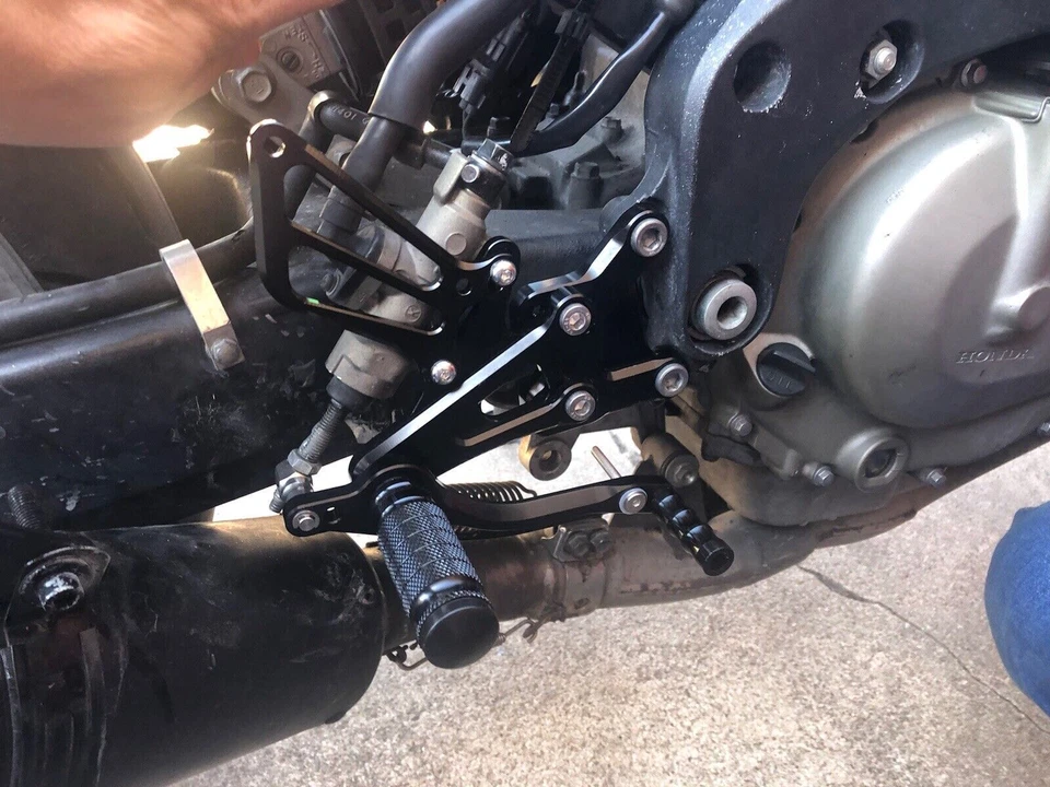 Juego de pedal trasero CNC para Honda CBR600 F4I 2001-2007 2004 2005 2006 Foto 2 de 4