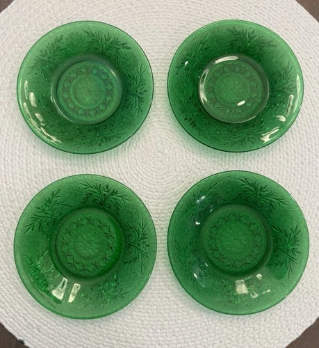 Set Of 4 Vintage Anchor Hocking Forest Green Glass 4.5” Plates Sandwich Pattern