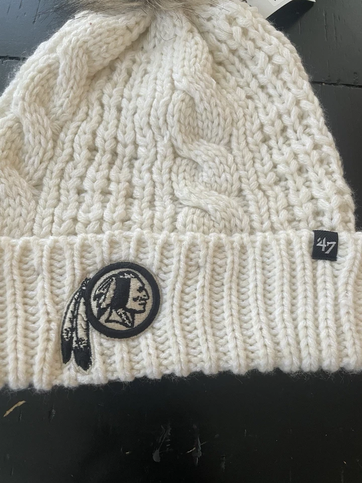 NFL Washington Commanders Women’s White Cable Knot Beanie NWT - Image 2 of 4