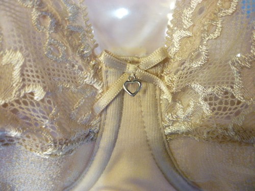 Reggiseno Lovable con ferretto in pizzo EXUBERANCE art.14068 alto sostegno - Foto 9 di 15