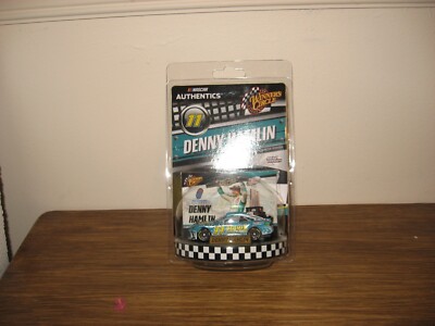 2024 Denny Hamlin #11 Mavis Richmond  Win 1:64 Lionel Winners Circle RW04