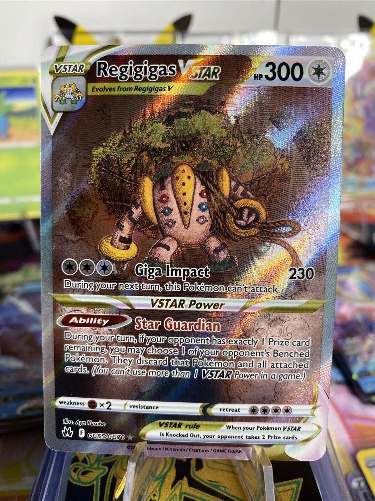 Regigigas VSTAR (Regigigas V ASTRO) GG55/GG70 Full Art Alternativa Secreto  - Ultraboost X Epée et Bouclier 12.5 Zénith Suprême - Box di 10 carte  Pokémon Francese : : Giochi e giocattoli