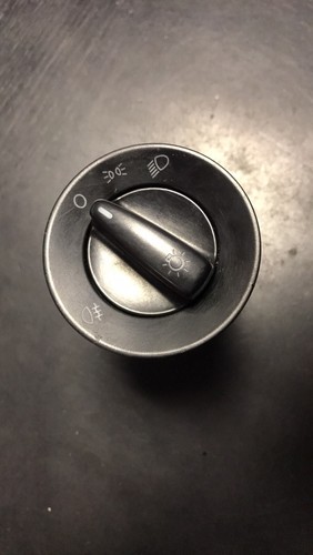 C1685 VW SCHEINWERFERSCHALTER 1C0941531