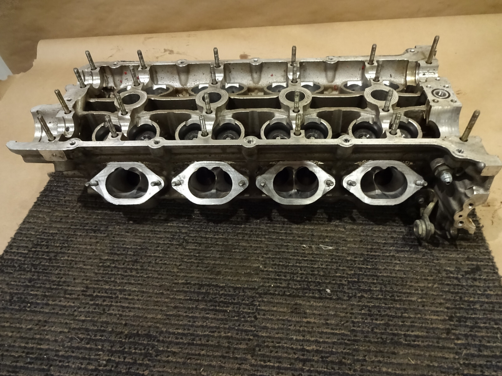 Maserati 4200, Quattroporte-LH Cylinder Head -P/N 205255