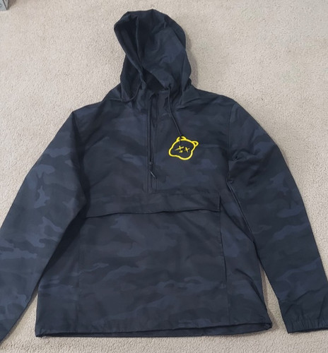 Kanpai Pandas Black Camo Nylon Hoodie Men Size X-Large Independent