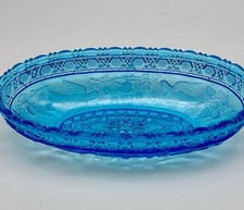 Vintage Indiana Tiara Glass Oval Dish Bowl Blue Bird & Strawberry Pattern