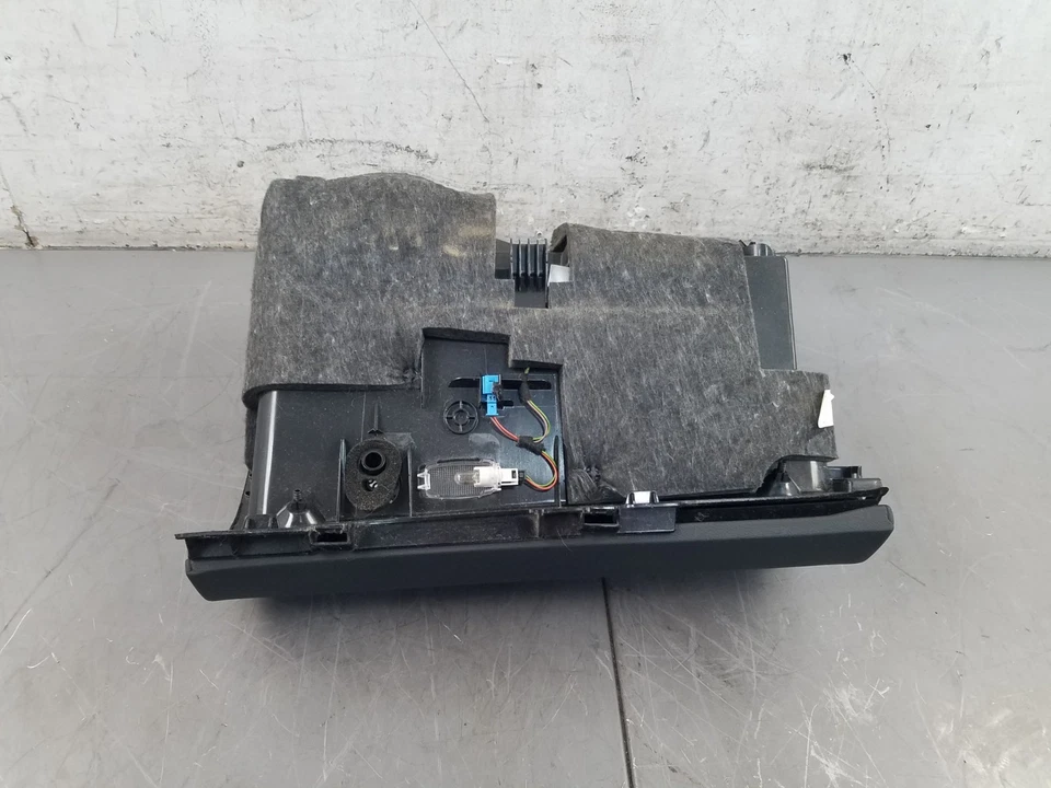 Mercedes Benz AMG E 63 2012 vagón guantera #83055 P11 Foto 3 de 4