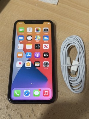 Apple iPhone 11 - 128GB - Locked to Xfinity - Smartphone