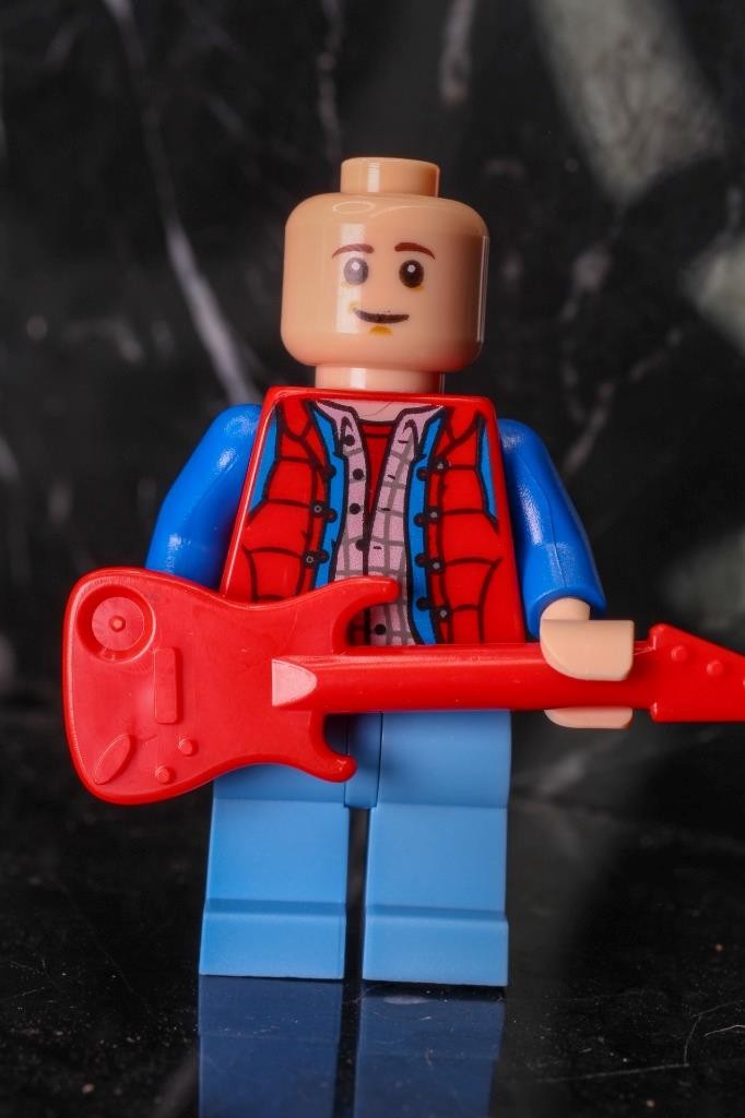 Lego Minifigure- Marty McFly - LEGO Dimensions 71201 BACK TO THE