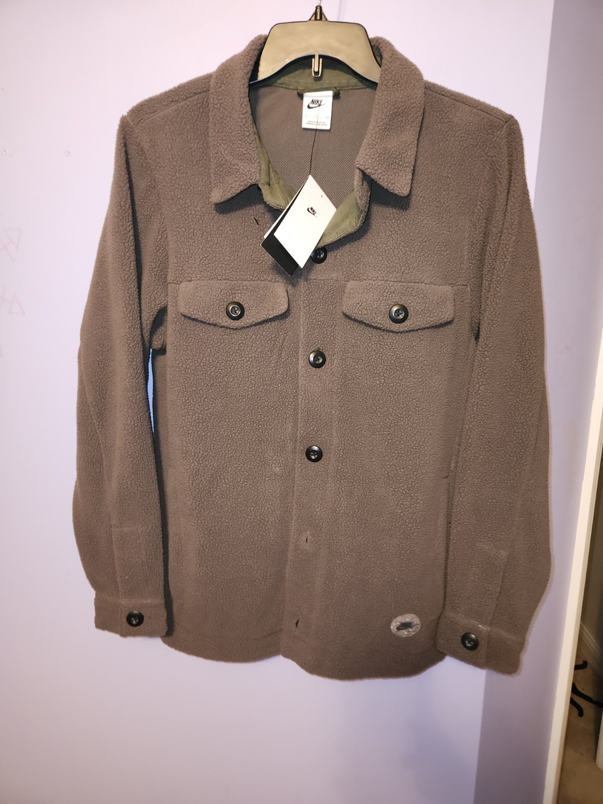 SACAI X NIKE Giacca sherpa Nike SPU Button Up Olive Utility FD4334 004 nuova con etichetta Uomo Small