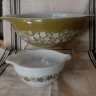 2 Pyrex Spring Blossom Crazy Daisy Cinderella Nesting Mixing Bowls #441, #444