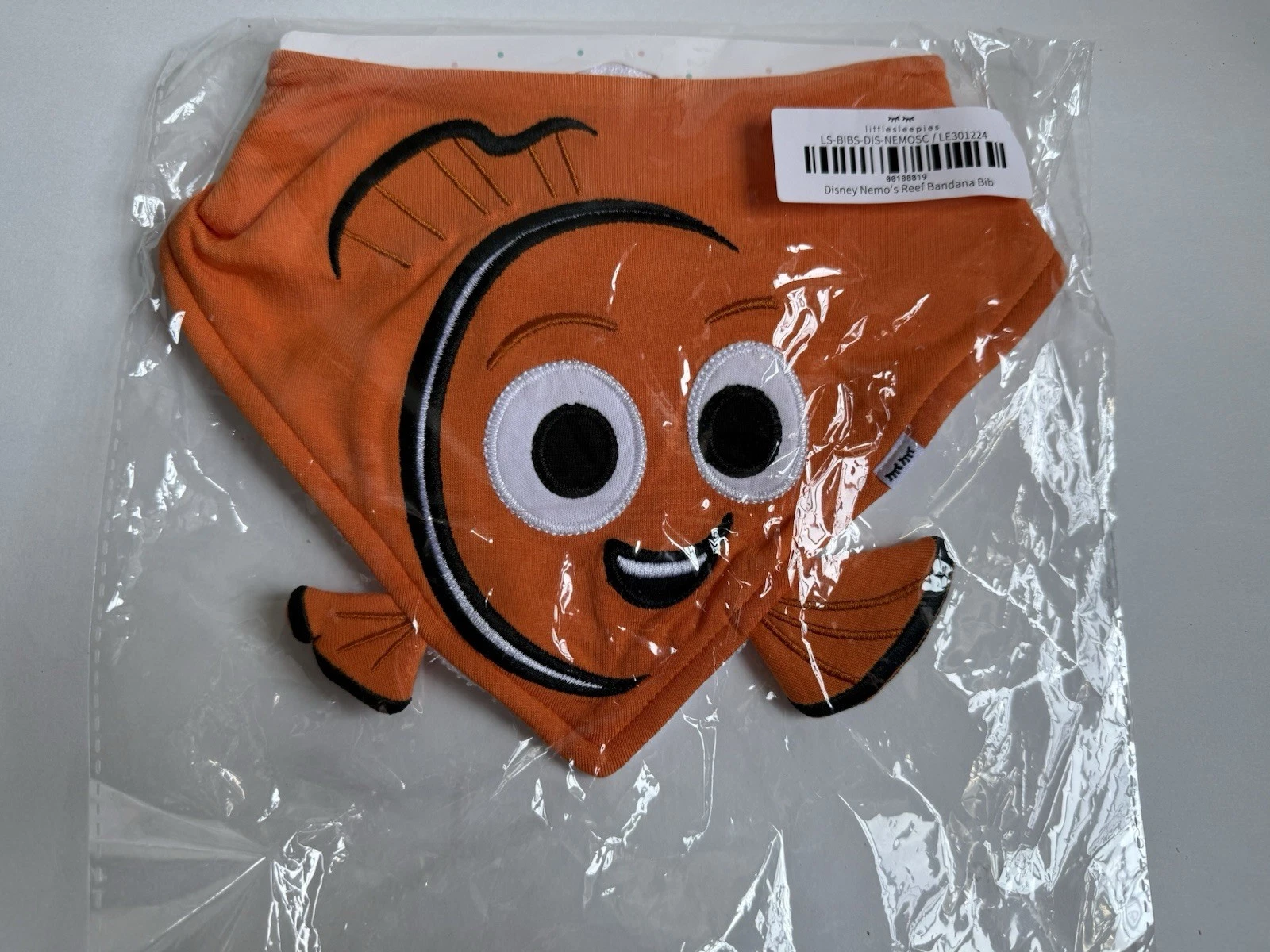 Little Sleepies New In Bag Pixar Finding Nemo Bib