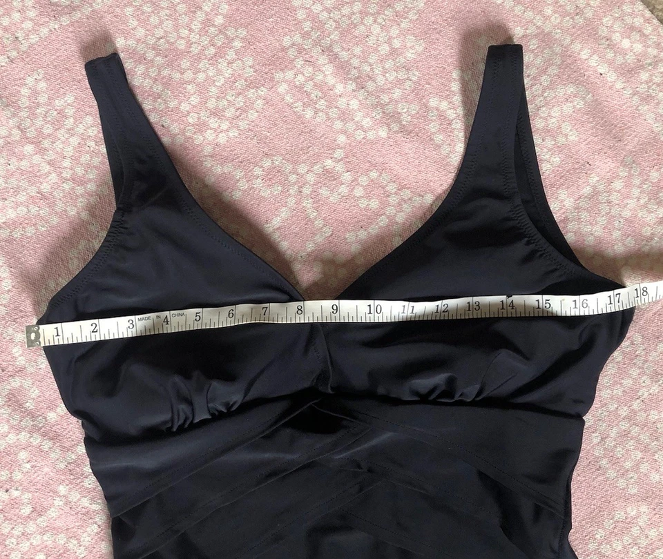 De Colección Traje Fantasía Mujer 12 Negro Una Pieza Traje de Baño Modesto Halagador Elegante Foto 4 de 4