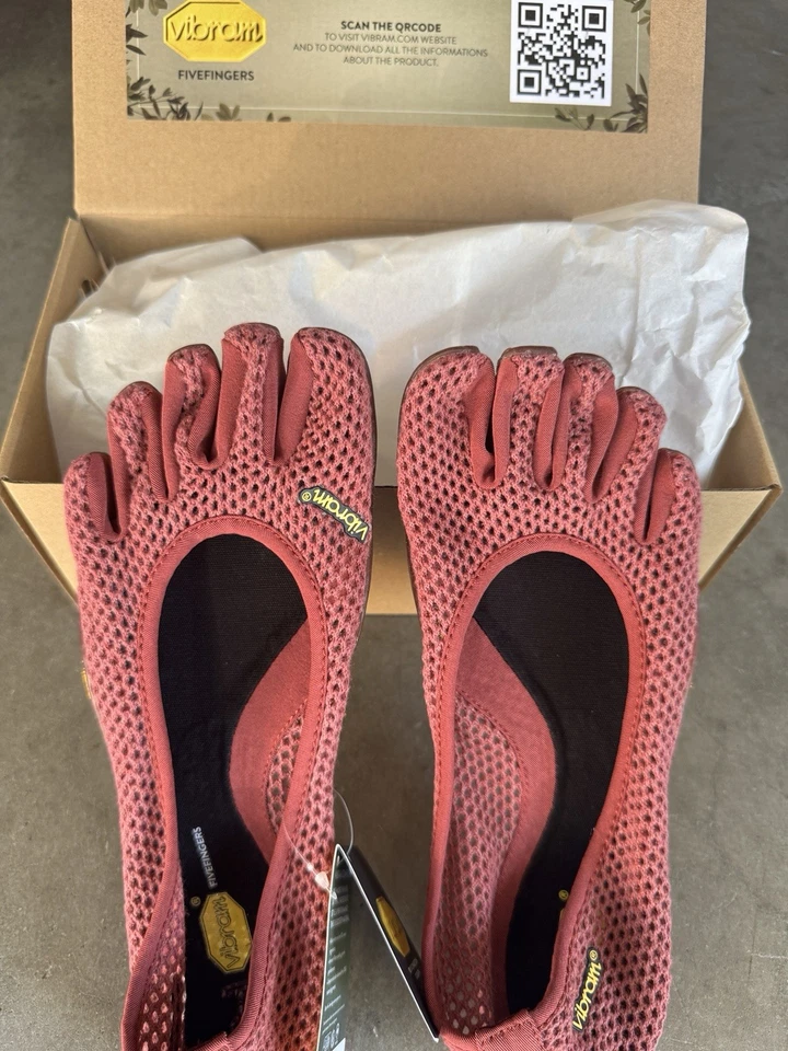 Vibram FiveFingers Vi-B Eco Burgundy Women’s Size 38 23W8702 - Image 2 of 4