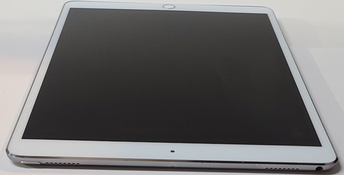 Apple iPad Pro 1st Gen A1701, 64GB, Wi-Fi, 10.5",Space Gray :ID739 - Afbeelding 4 van 11