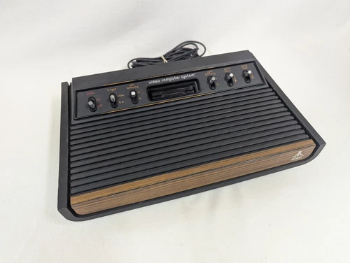 Vtg Atari CX-2600 Heavy Sixer Video Computer Game System Console Sunnyvale USA