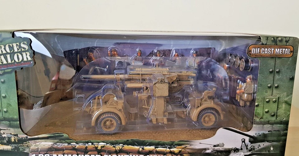 Krupp 88mm FlaK 18, German Army, Forces Of Valor 1:32 801008B with 8 Figures - Image 3 of 4