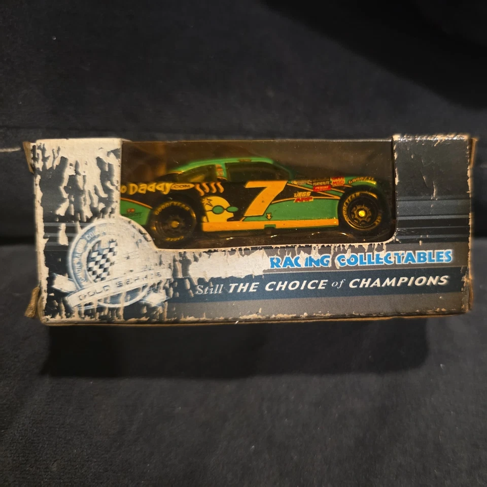 2011 #7 Danica Patrick Go Daddy FLASHCOAT COLOR 1/24th SCALE #115/526!!! RARE - Image 3 of 3