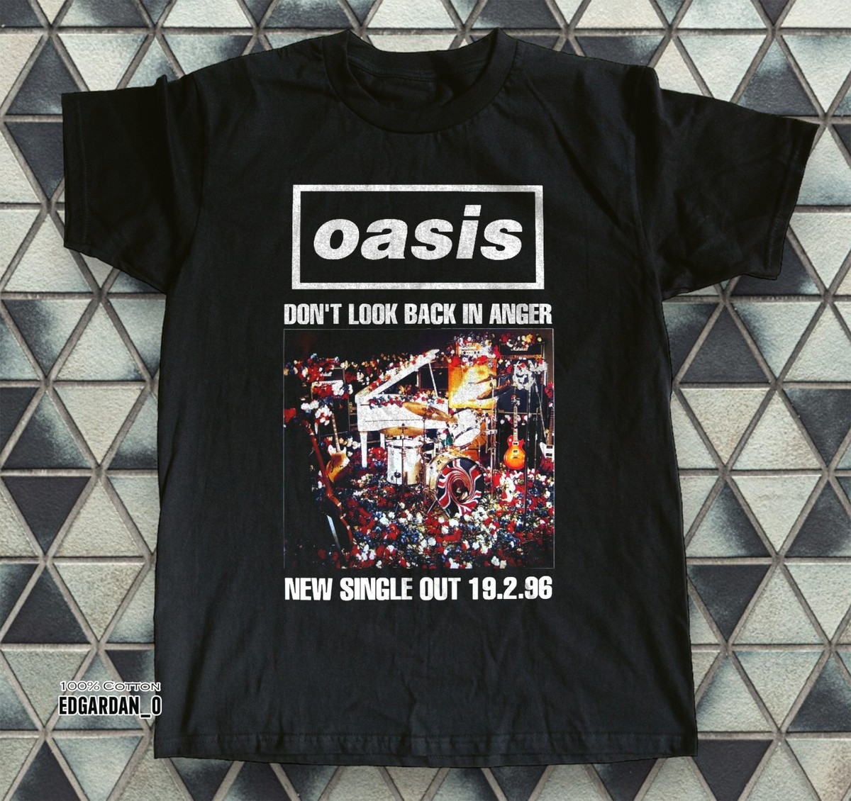 oasis Don't Look Back In Anger ジャージ Oasis don't look back in anger cover shirt, hoodie, sweater
