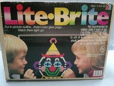 Vintage "LITE BRITE" Milton Bradley Toy w/Original Box Works Great