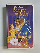 Beauty and the Beast Disney Home Video VHS Black Diamond 1992 Clamshell 