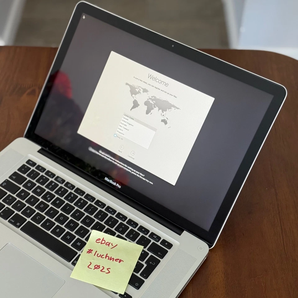 Apple MacBook Pro 15 in 2009 500 GB HDD & 120 GB SSD 4 GB RAM - Image 3 of 4