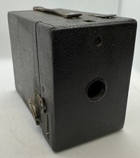 Rainbow Hawk-Eye No. 2 - MODEL C - Eastman-Kodak - Box Camera 1930